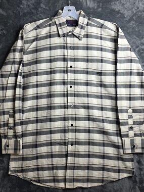 Lucchese Men’s Cream & Gray Plaid Button-Up Shirt